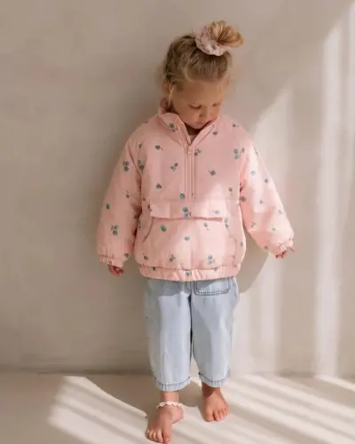 Pembe Çiçekli Yarım Fermuar Mont
