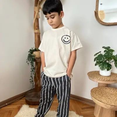 Yeni Sezon Füme Gülümseme Detaylı Takım